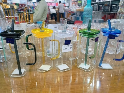 Picture of 400ml Glass Cup With Lid and Straw Transparent Bubble Tea Cup Juice Glass Beer Can Milk Mocha Cups Breakfast Mug Drinkware