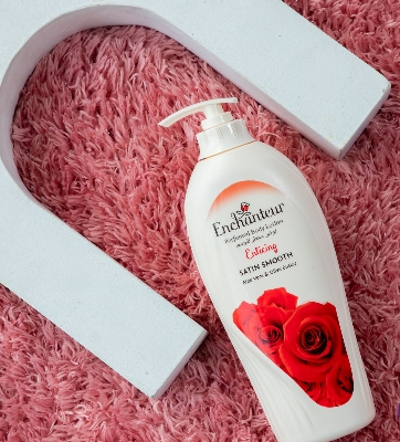 Picture of International Malisiya Product Enchanteur Enticing Perfumed Body Lotion 500Ml