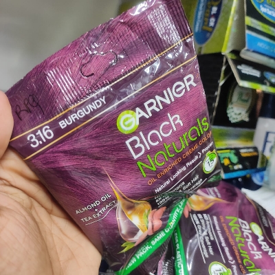Picture of Garnier Black Naturals Oil Enriched Creme Hair Colour Burgundy 20ml + 20ml