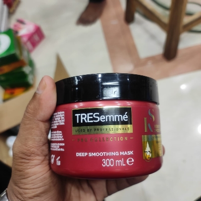 Picture of Tresemme Keratin Smooth Deep Smoothing Mask 300ml
