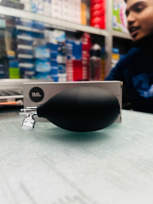 IML Medical Rubber Pump Bulb with Valve balck cular
