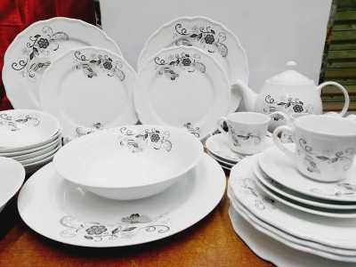 Picture of Akij 32 pc Original  ceramic  Dinner set