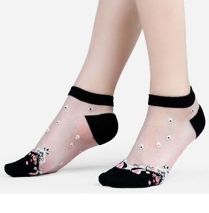 Picture of Flower Style Short Glass Comfortable cotton socks for women
