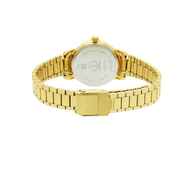Picture of Titan 2572Ym01 Karishma White Dial Women Watch With Stainless Steel Strap