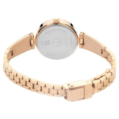 Picture of Titan Quartz A Quartz Analog Silver Dial Metal Strap Watch For Women (2598Wm01)