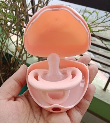 Picture of Premium Quality Silicone Baby Chusni with Case 1Pcs- Any Color