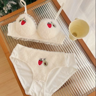 Picture of Khapsu Premium quality china Strawberry women girls soft and comfortable lingerie set