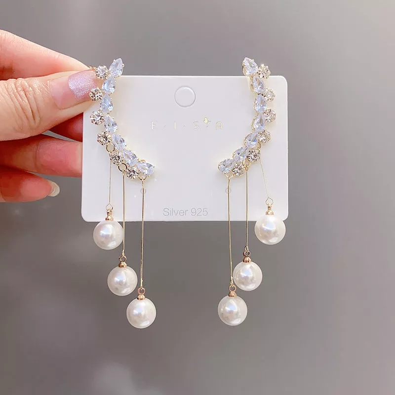 Picture of New personality fashion design zircon earrings for women light luxury web celebrity temperament tassels pearl earrings for women