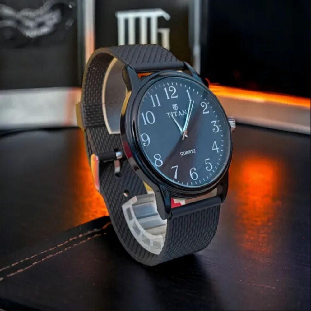 Picture of New Fashionable stainless analogue Hand watches for men's - Watch