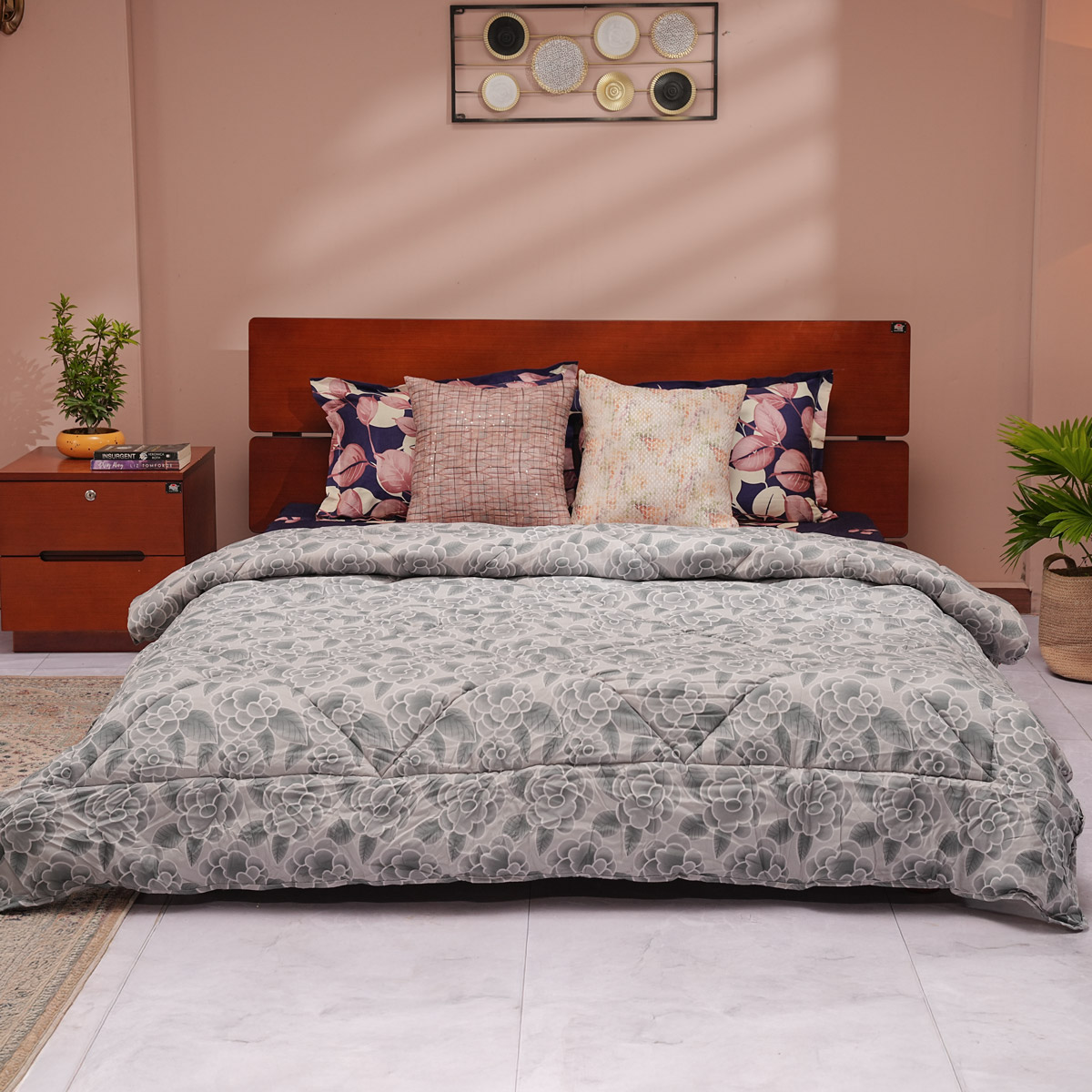 Picture of Regal Comforter Double (86 X 90) Inch (C-217)
