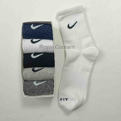 Picture of Performance With Ribbed Bands Cushion Crew Socks: Stay Comfortable During Sports Activities With These Cushion Crew Socks Designed For Athletic Performance.