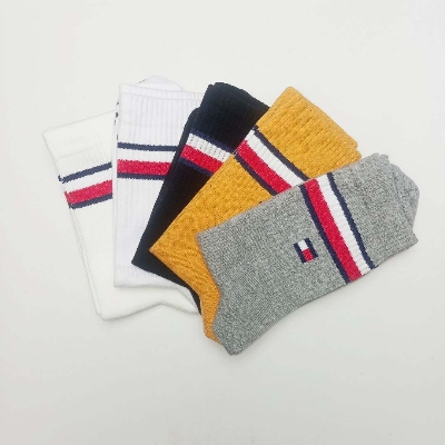 Picture of Men's Crew Socks - Iconic High-Quality - 5 Pair Box - Comfortable and Stylish Socks for Any Season