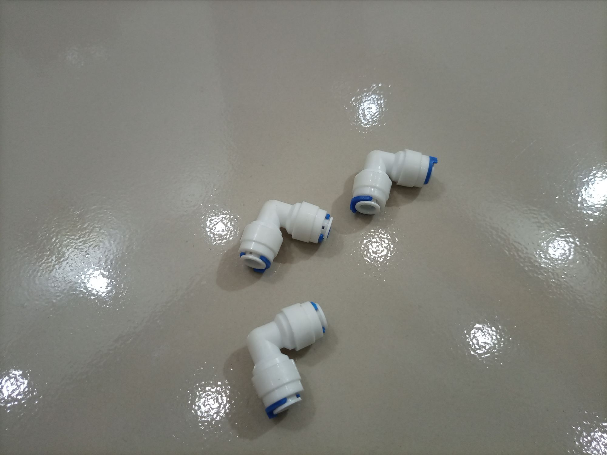 Picture of Water Purifier Push fitting 1/4 to 1/4 (01pcs)