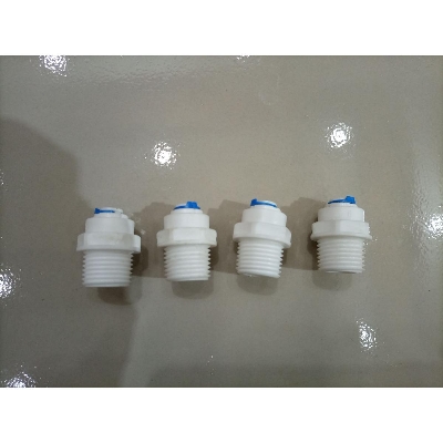 Picture of 1/2" thread male to 1/4" push fit tube for quick connect for water purifier ro reverse osmosis (01 pcs)