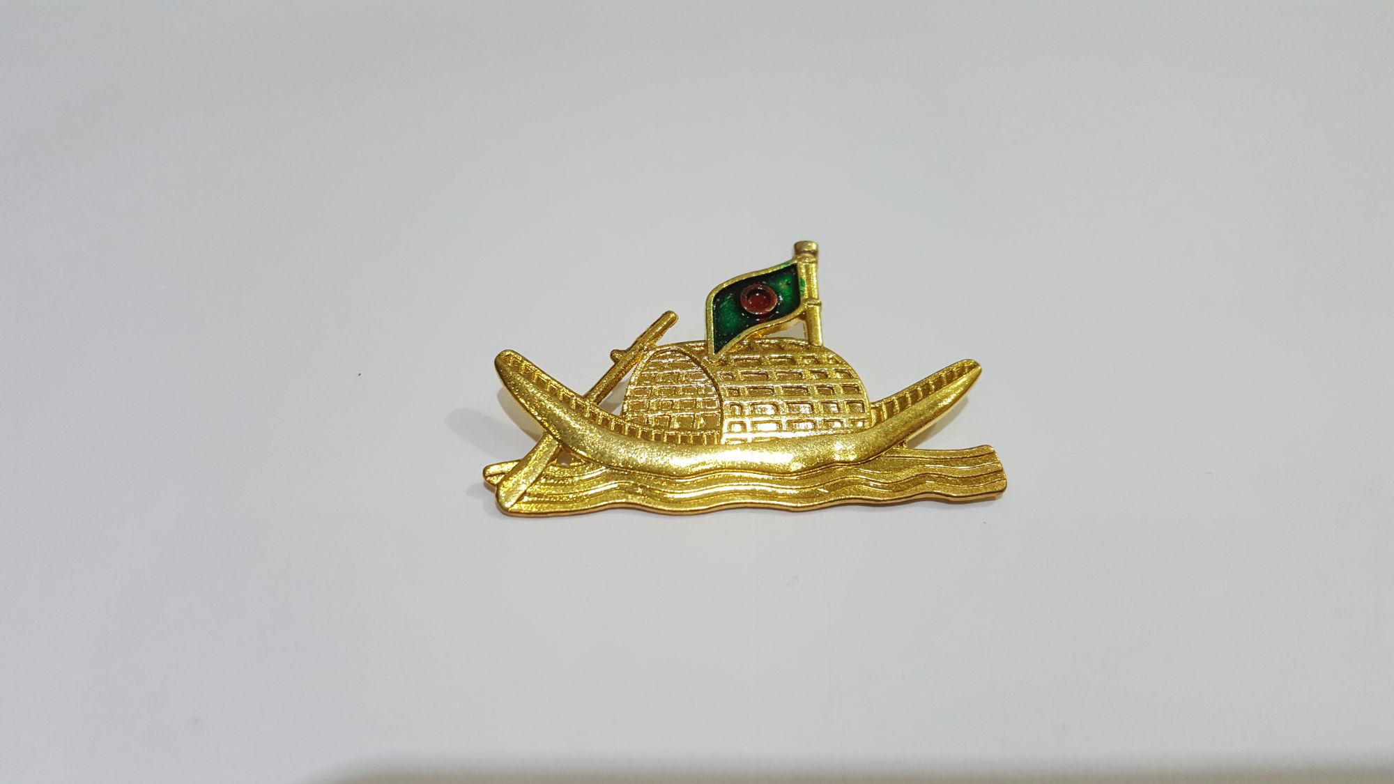 Picture of Coat Pin / Hijab Pin The Boat with National Flag Brooches (01 pcs)