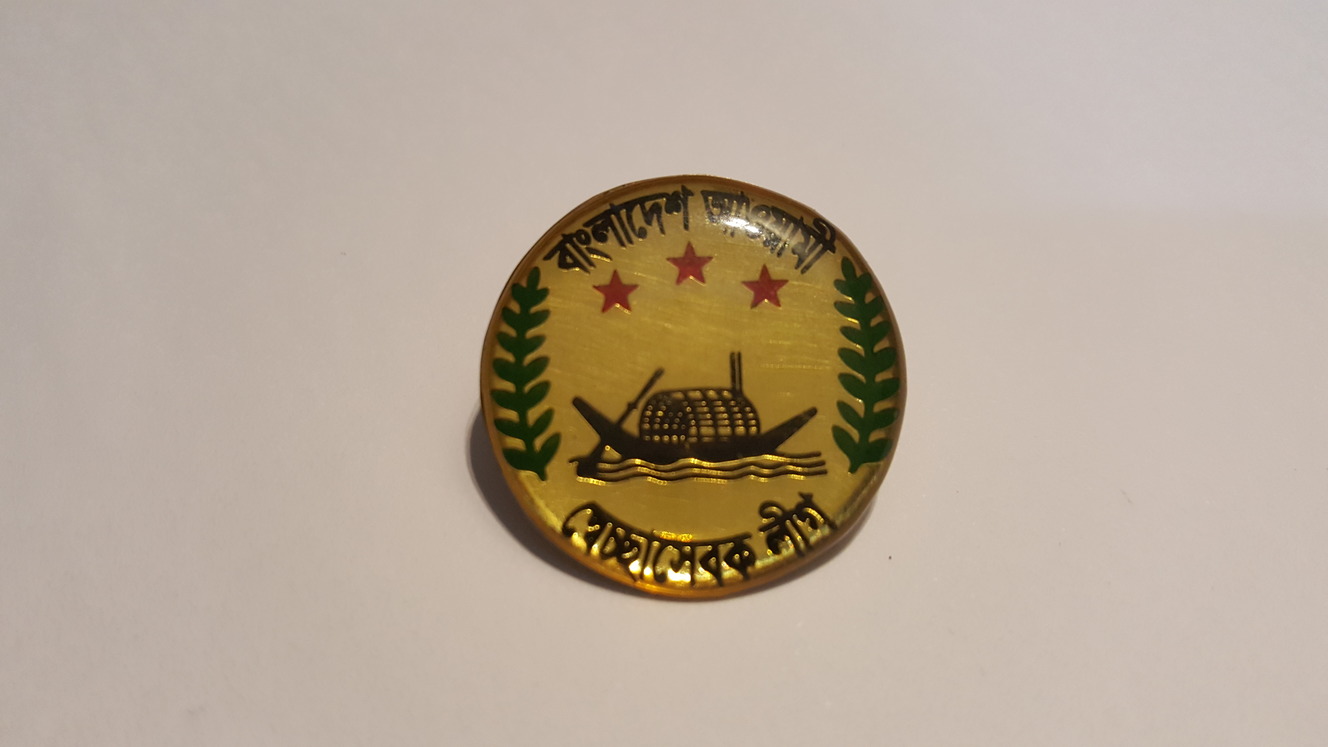 Picture of Sechchhasebak Coat Pin with Silica Gel (01 pcs)