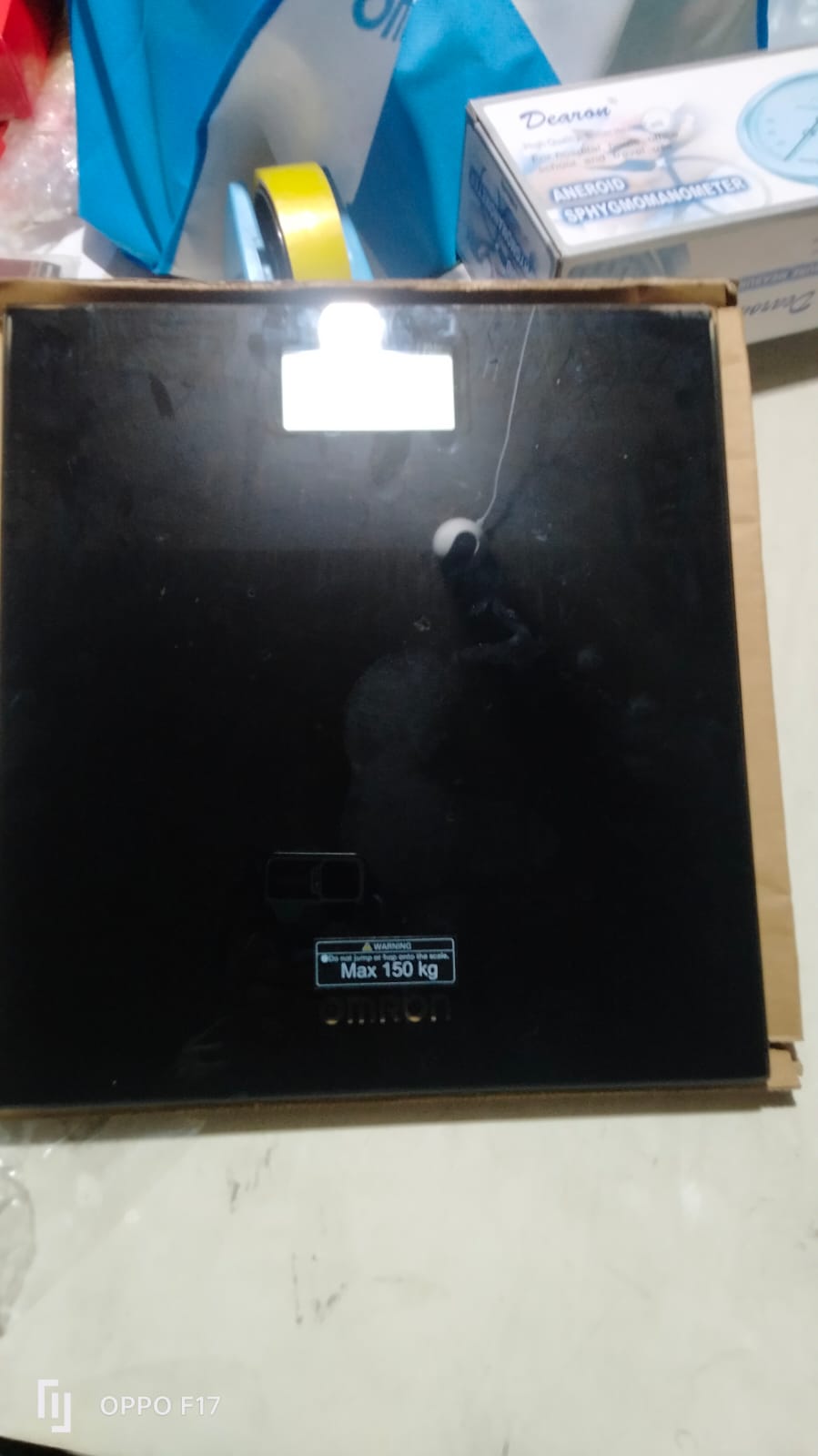 Picture of Omron HN-289 Digital Weighing Scale - Black