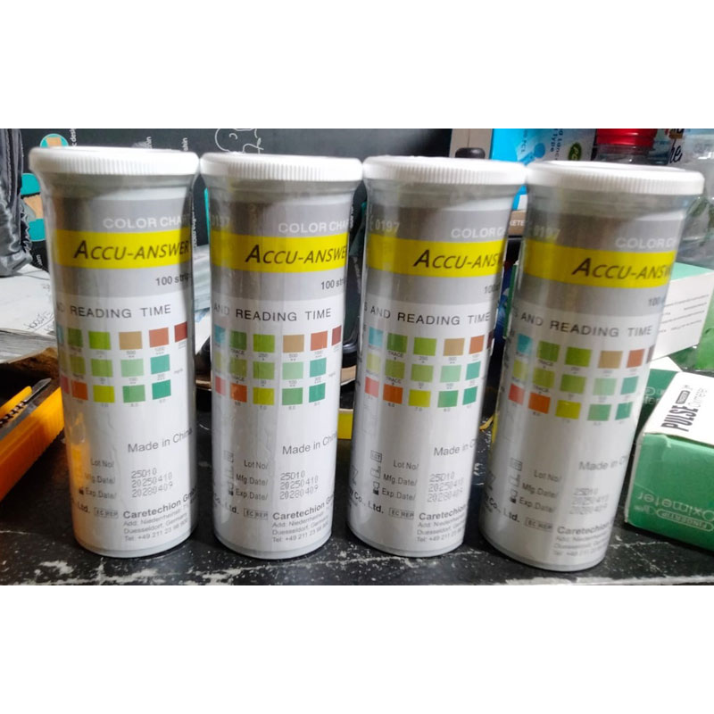 Picture of URIC 3V URINE TEST STRIPS PACK OF 100 STRIPS (1box)