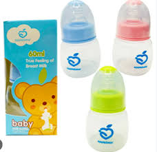 Picture of Apple Bear Baby Feeder Plastic 60ml Capacity BPA-Free Easy to Wash Perfect for Infant Feeding