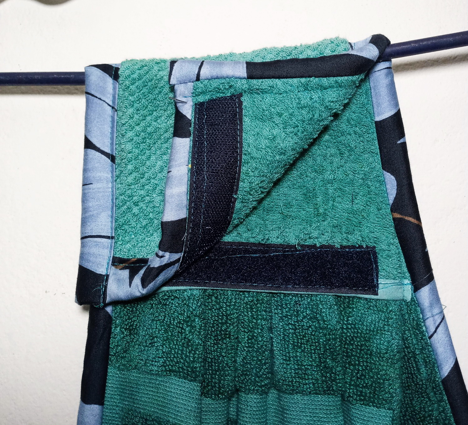 Picture of Soft Cotton Basin Towel For Home-1 Piece Multicolor Random Given