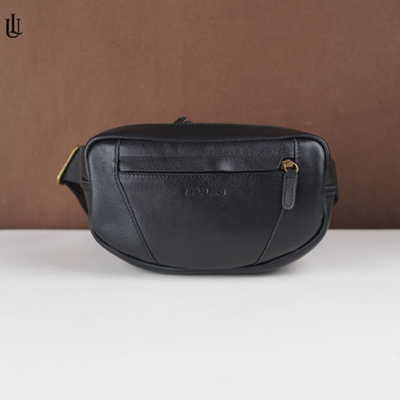 Picture of Urbaland Liam Crossbody Bag - Black