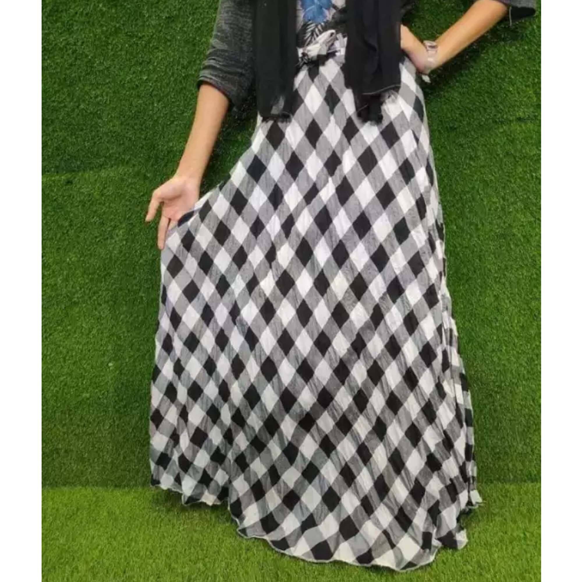 Picture of Stylish And Fashionable Long Cotton Chack Skirt For Women Multicolor