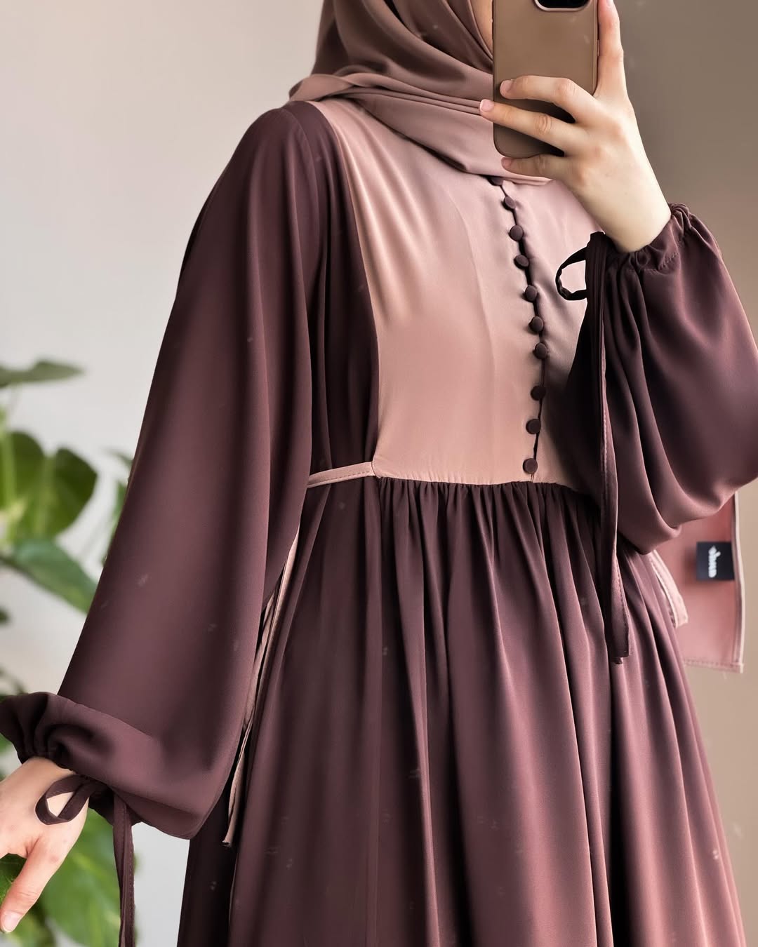 Picture of Abaya borka (Dubai Gown) (No Hijab Only Borka ) Dubai Charry Georget Stylish Party Borka For Women