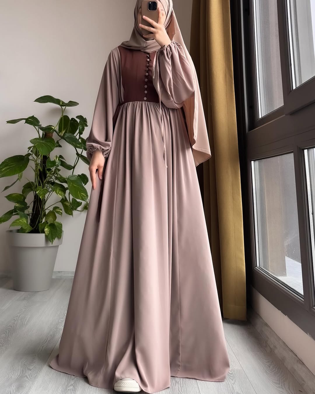 Picture of Abaya borka (Dubai Gown) (No Hijab Only Borka ) Dubai Charry Georget Stylish Party Borka For Women