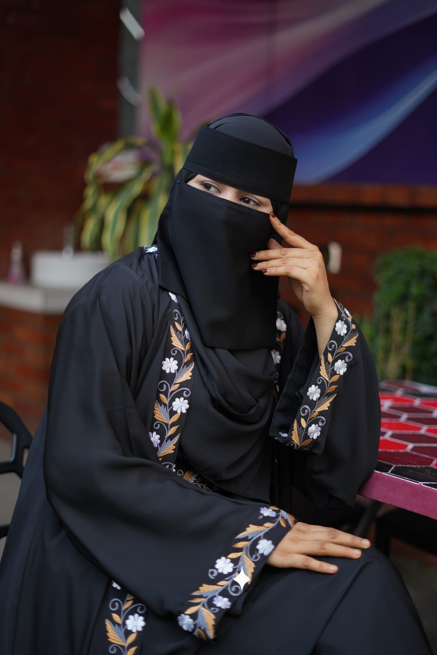 Picture of Abaya borka (5 Item Embroidery Borka ) (With Inner+Niqab+Hijab+Coati+Belt ) Dubai Charry Georget Stylish Embroidery Work Party Borka For Women