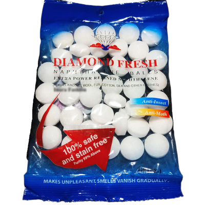 Picture of Diamond Naphthalene 40 Pieces Ball -1 Packet