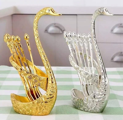 Picture of Spoon Set With Swan Stand - Silver and Gold