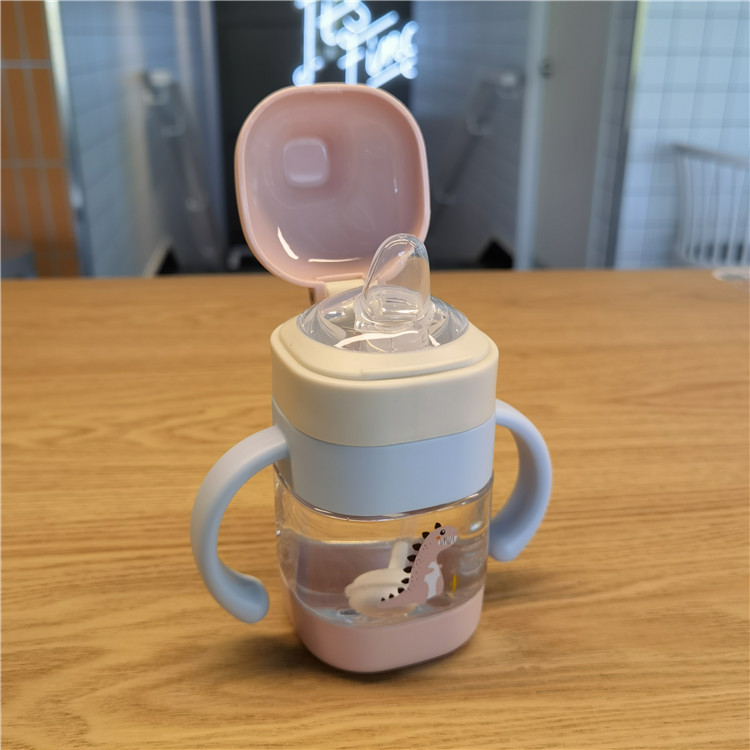 Picture of 200ml Cartoon Cute Handle Plastic Water Bottle With Straw for Baby Kids Girl Boy Student