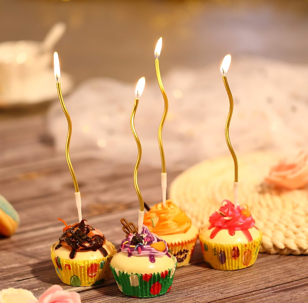 Picture of Spiral Twisty Gold Long Stick Metallic Candle for Birthday, Wedding Party, and Cake Decoration - (Pack of 06 Pcs)