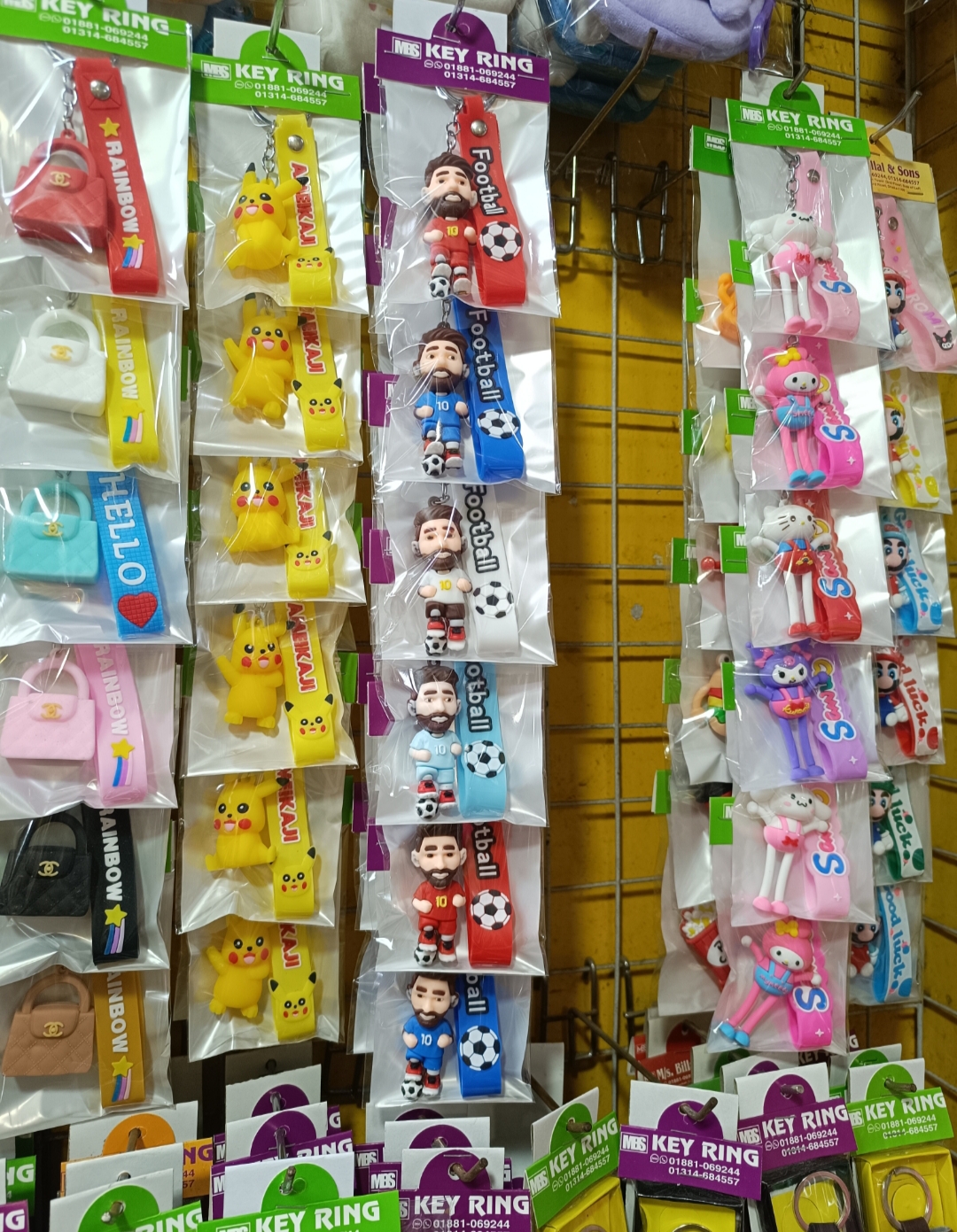 Picture of Messi Figure Keychain Soccer Fans Bag Pendent Keyring Desk Ornament Key Accessories Kids Toy Boy Birthdays Gift for Friends