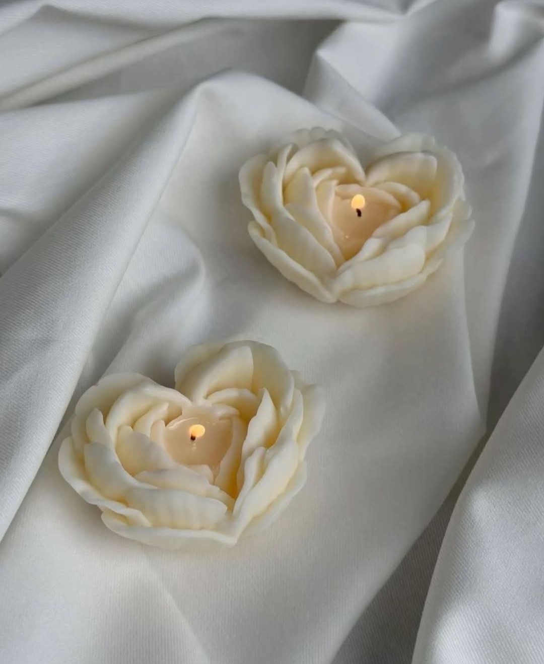 Picture of Love shape Peony Flower Candle-1pc/Elegant love Floral Design candle -1pc