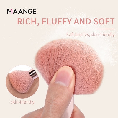 Picture of MAANGE Foundation/Powder Brush 1 Pcs