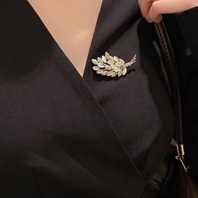 Picture of Rhinestone Decor Ear Of Wheat Design Brooch- Innovative Preferable - Low Hassle and Maintenance