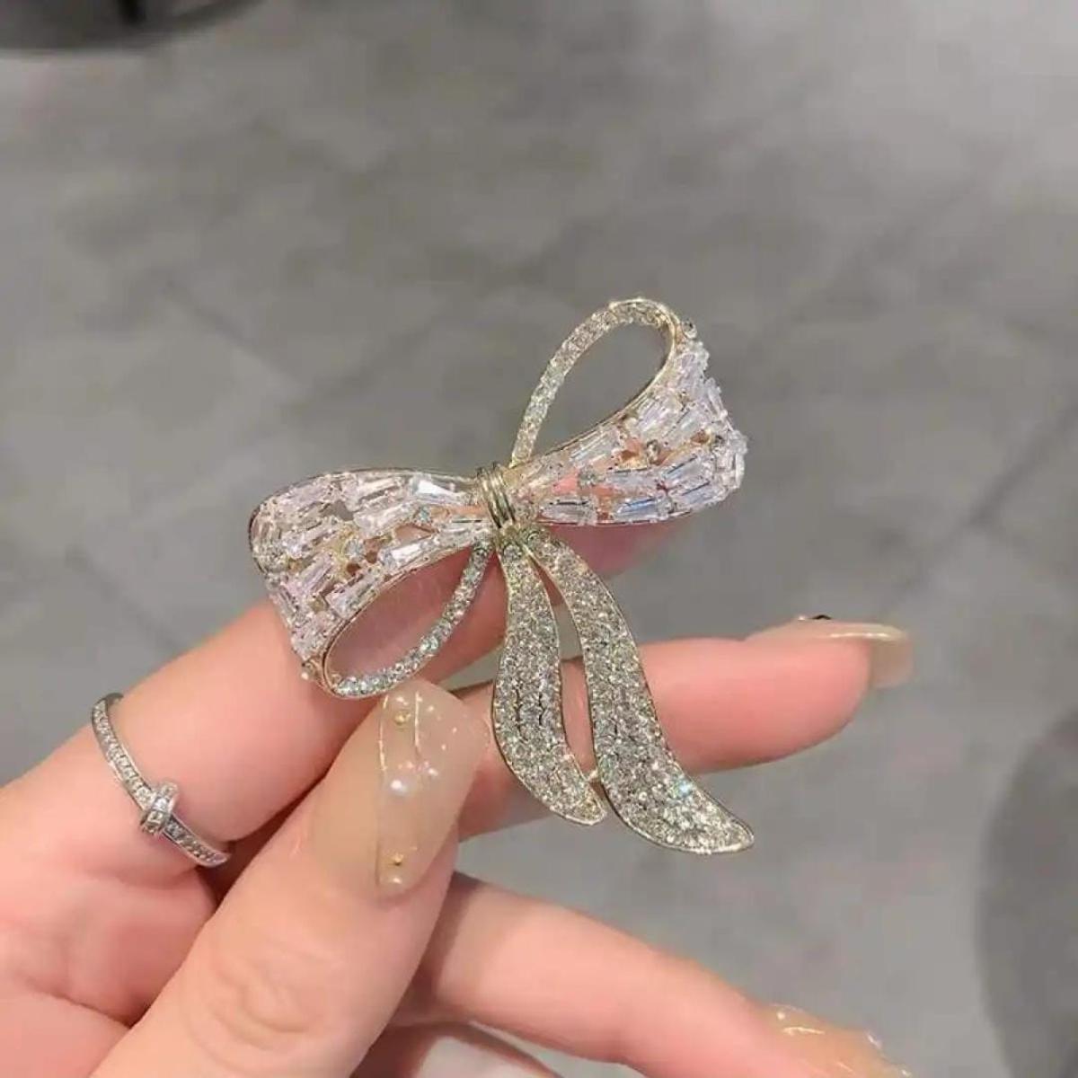 Picture of Bow Zircon Luxury Bow Brooch Hijab Safety Pin For Girls Women