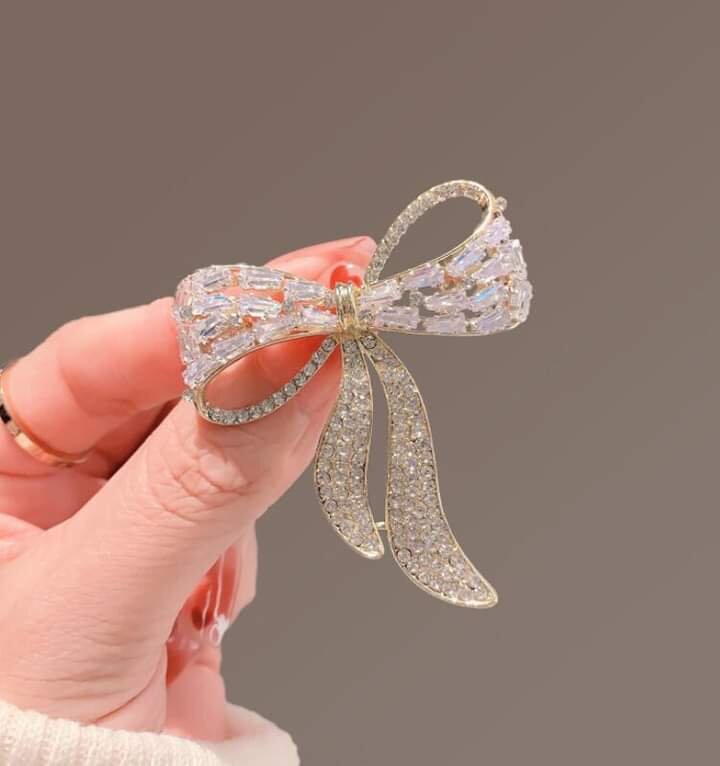 Picture of Bow Zircon Luxury Bow Brooch Hijab Safety Pin For Girls Women