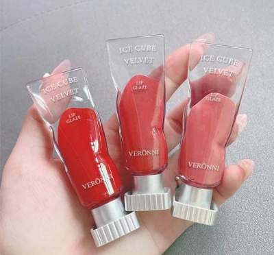 Picture of Veronni Ice Cube Velvet Lip Glaze