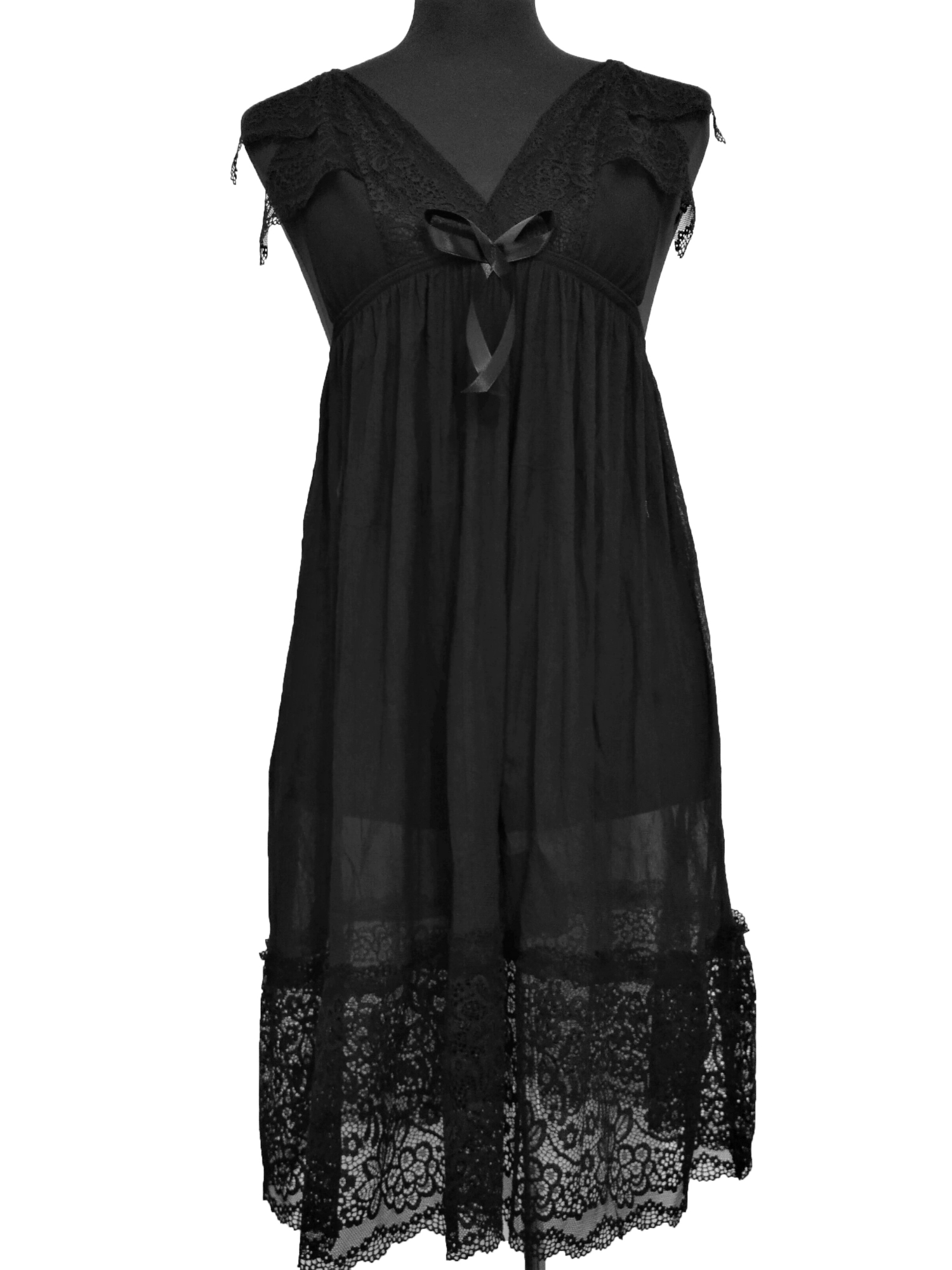 Picture of Women's sleeping nightgown black 18