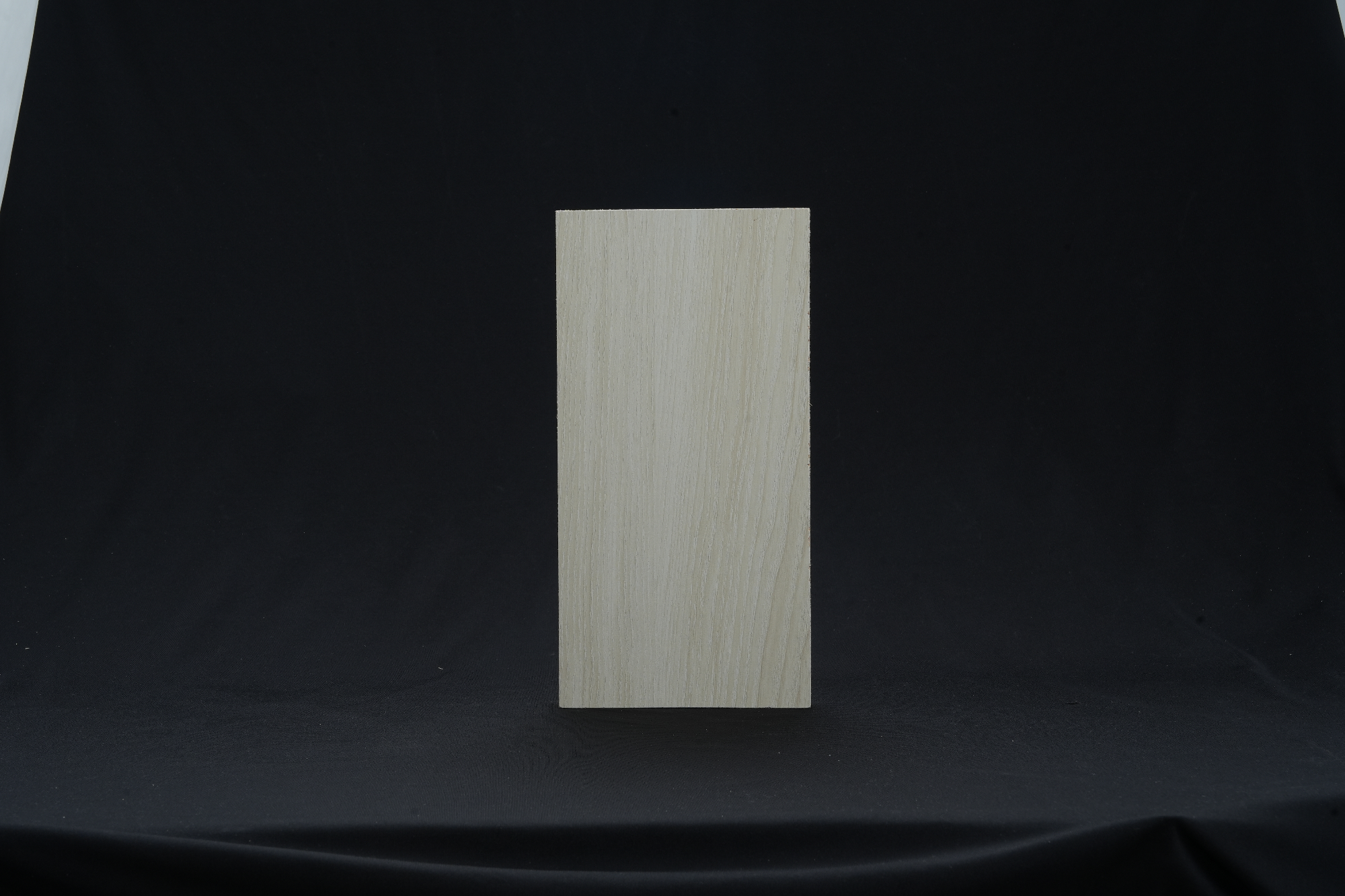Picture of Melamine Board 16mm [8x4 feet] Albino Oak