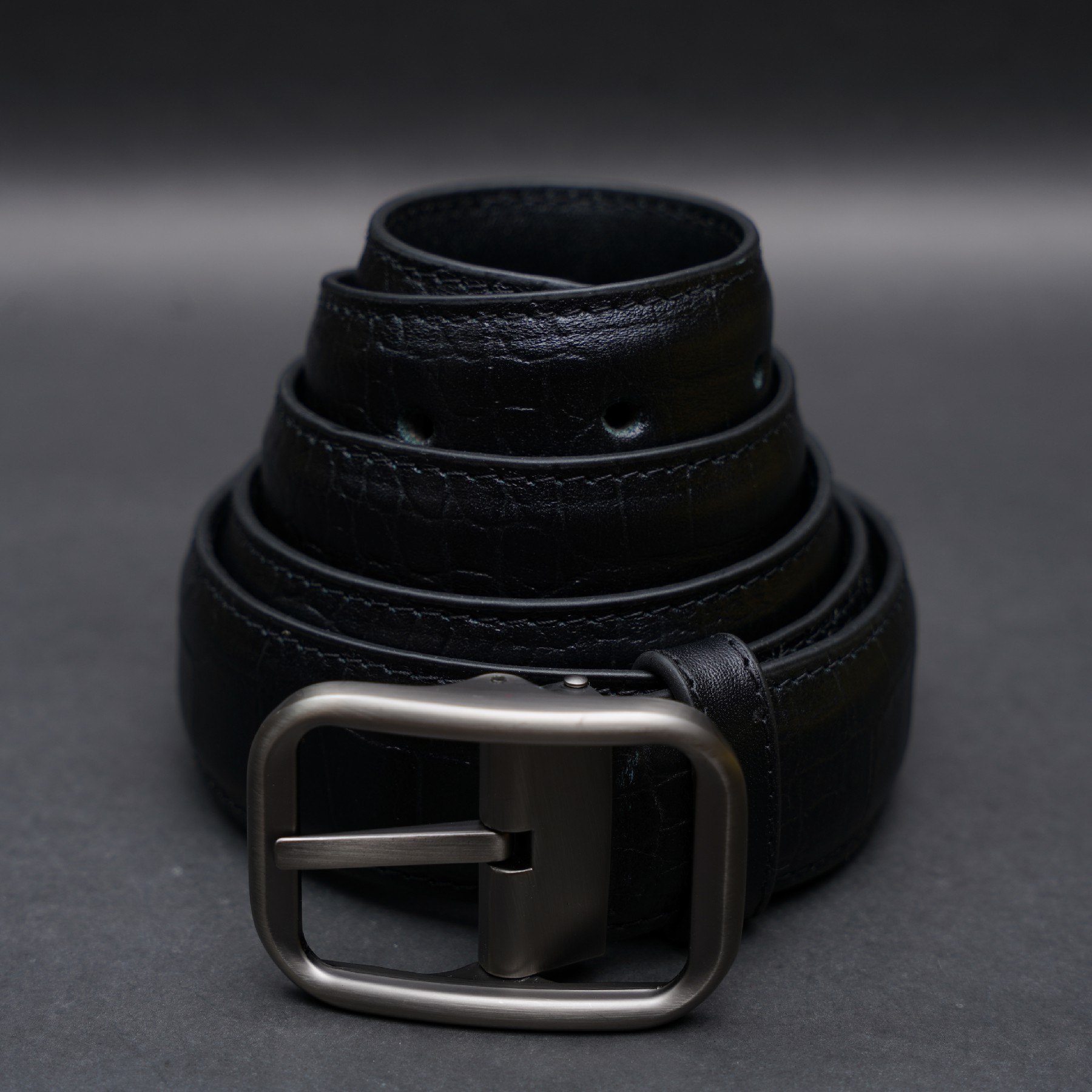 Picture of ZAYS Handcrafted Leather Belt for Men – Full-Grain Cowhide, Adjustable Fit, Stylish & Long-Lasting, Designed for Office, Traditional & Casual Use, Sweat-Resistant, Anti-Crack Build, Ideal for Daily Wear, Travel, Business & Event Outfits, With Premium Box
