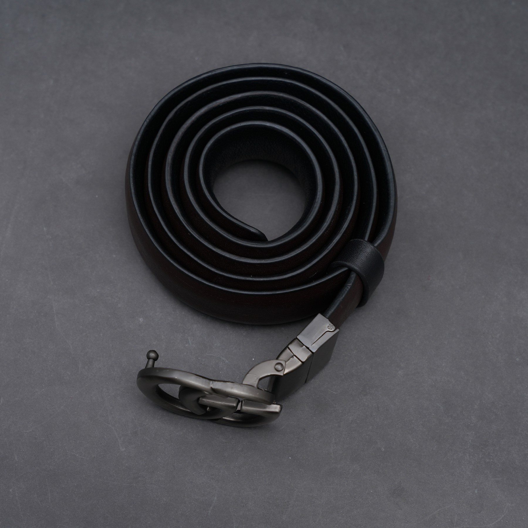 Picture of ZAYS Reversible Men’s Leather Belt – Premium Full-Grain Cowhide, Handcrafted in Bangladesh, Adjustable Waist, Rust-Free Buckle, Ideal for Office Wear, Jeans, Traditional Attire, Business Travel, Events & Everyday Use, Comes with Elegant Presentation Box