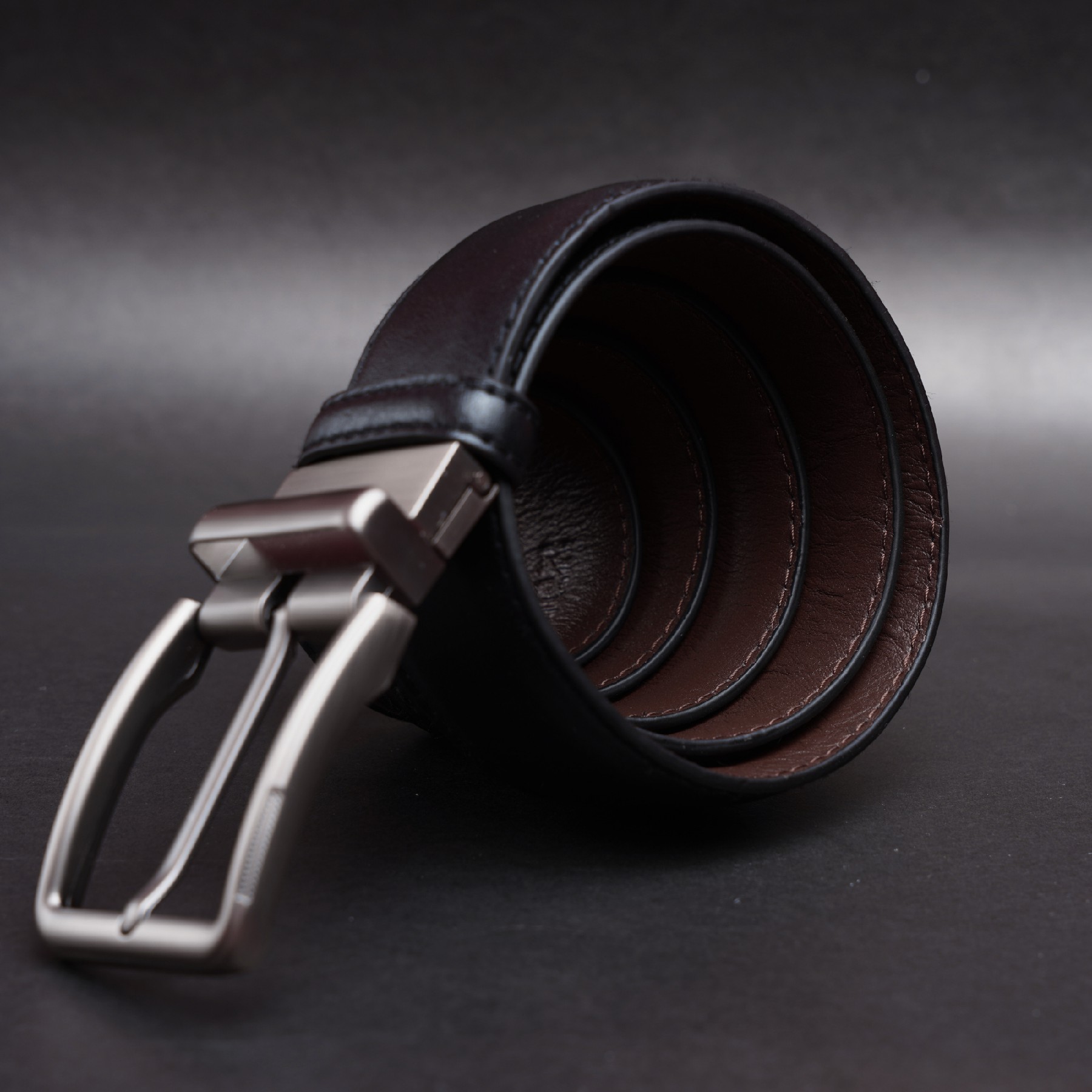 Picture of ZAYS Reversible Men’s Leather Belt – Premium Full-Grain Cowhide, Handcrafted in Bangladesh, Adjustable Waist, Rust-Free Buckle, Ideal for Office Wear, Jeans, Traditional Attire, Business Travel, Events & Everyday Use, Comes with Elegant Presentation Box