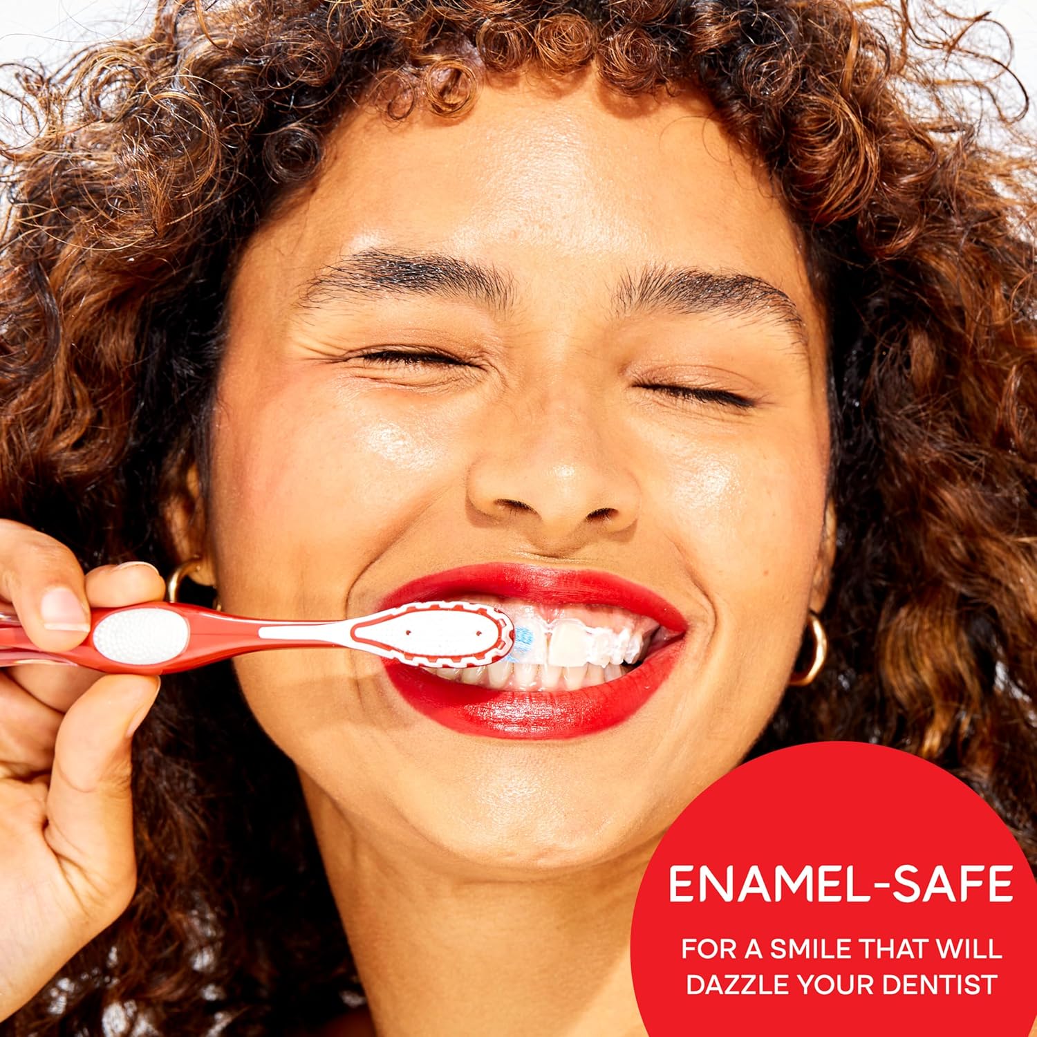 Picture of Colgate Optic White Stain Fighter Whitening Toothpaste (USA) | Clean Mint Flavor Safely Removes Surface Stains, Enamel-Safe for Daily Use Teeth Whitening Toothpaste - 119g (USA)