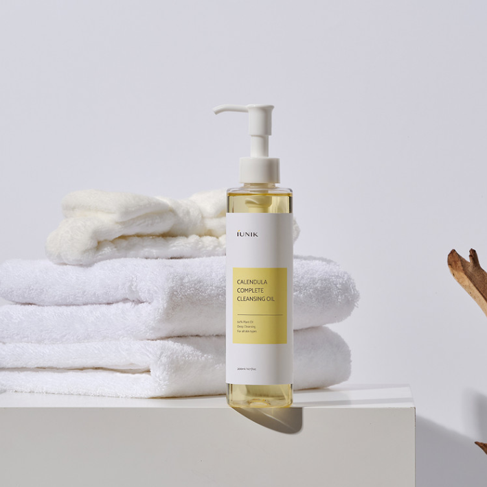 Picture of iUNIK Calendula Complete Cleansing Oil 200ml