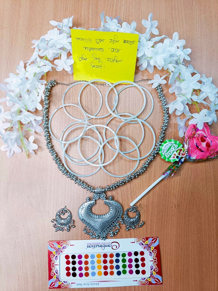 Picture of Saree Combo Pack (Student Budget Special)