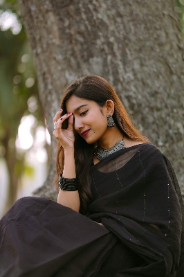 Picture of Fashionable Half Silk Chumki Tangail Tat Saree For Women - Sari