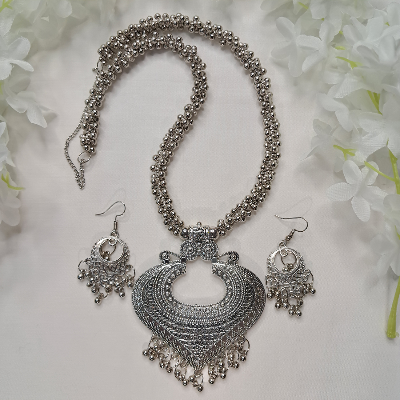 Picture of Antique Design Oxidized Silver Necklace With Earrings - Necklace For Girls